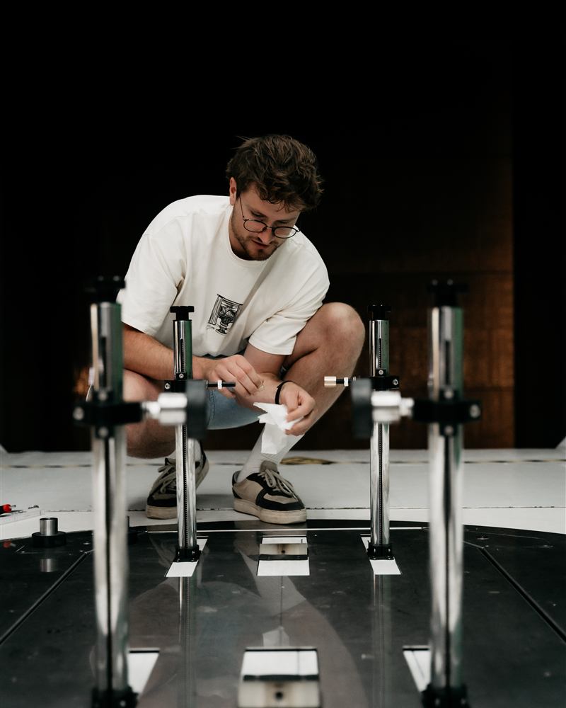 Daan Teugels setting up a test rig in the wind tunnel